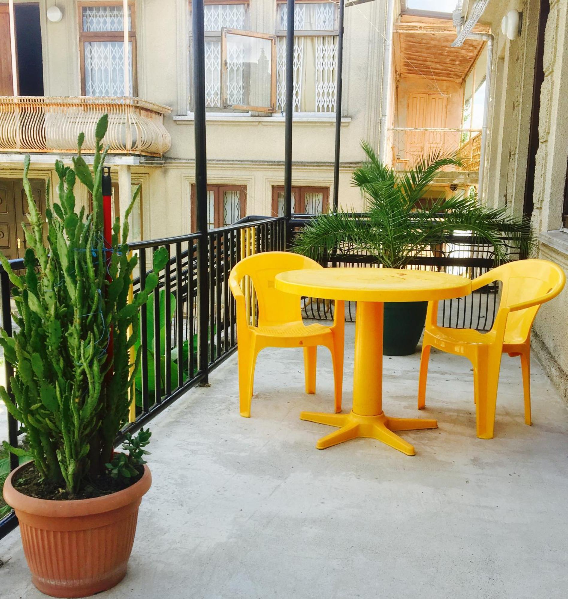Guest House Lali Kostava 14 Zugdidi Zewnętrze zdjęcie