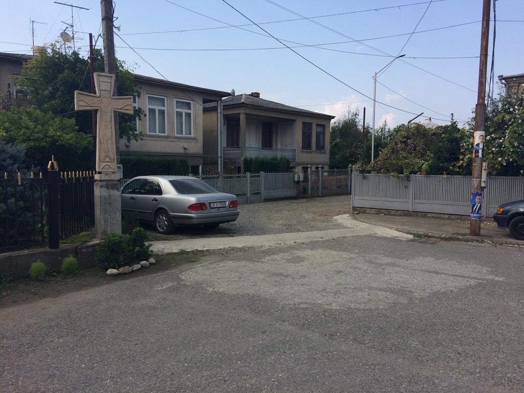 Guest House Lali Kostava 14 Zugdidi Zewnętrze zdjęcie