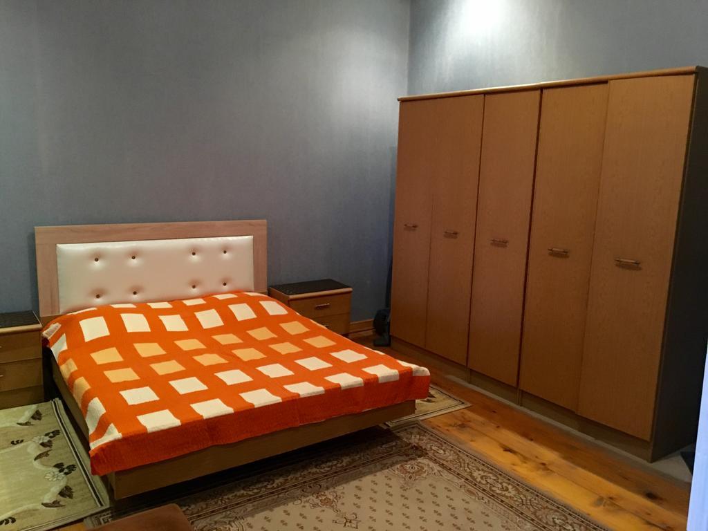 Guest House Lali Kostava 14 Zugdidi Zewnętrze zdjęcie