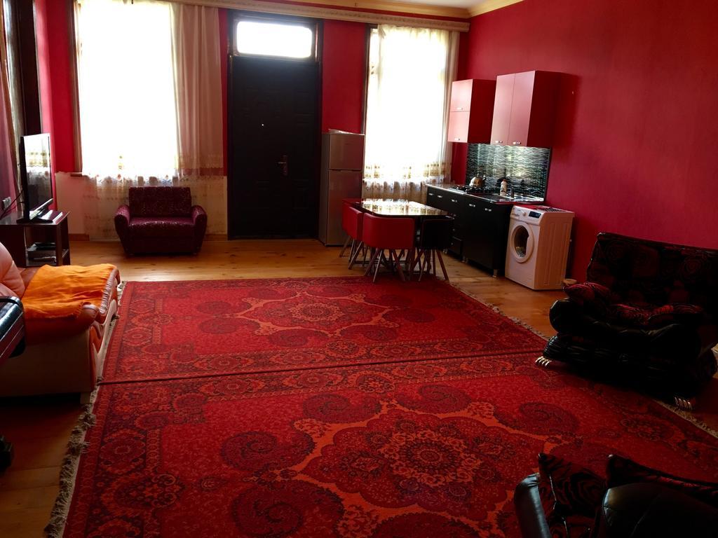 Guest House Lali Kostava 14 Zugdidi Zewnętrze zdjęcie